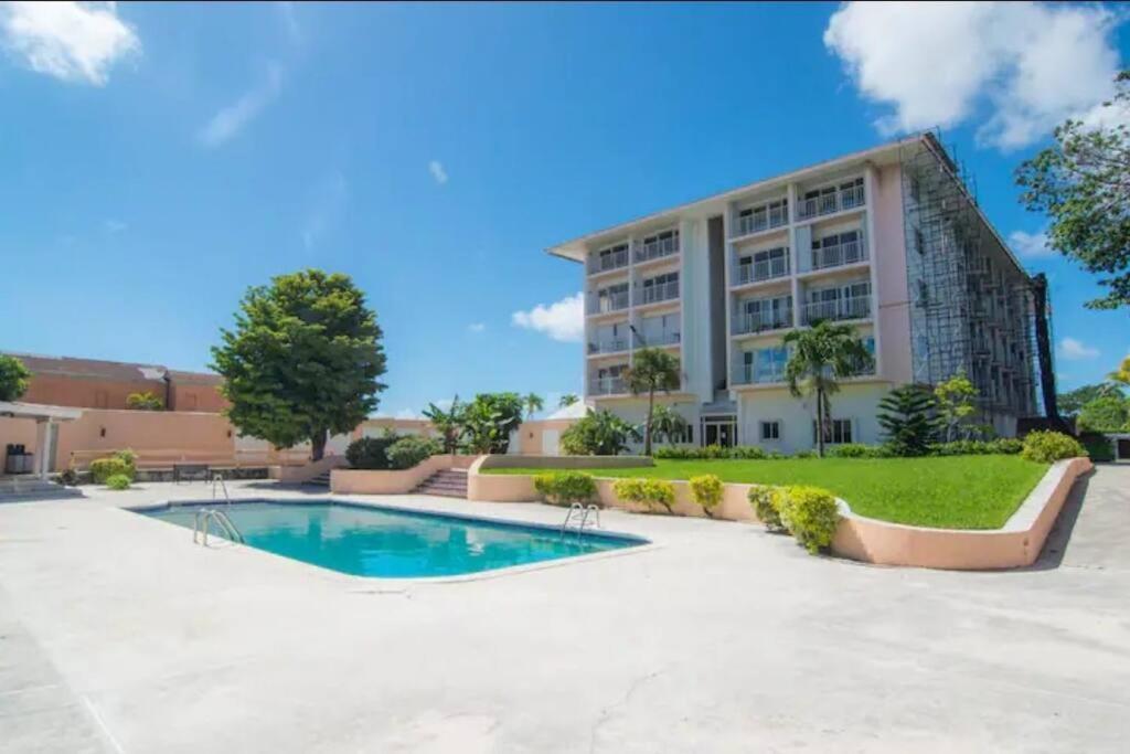 Harbour Cozy 2 Bedroom Apartment *